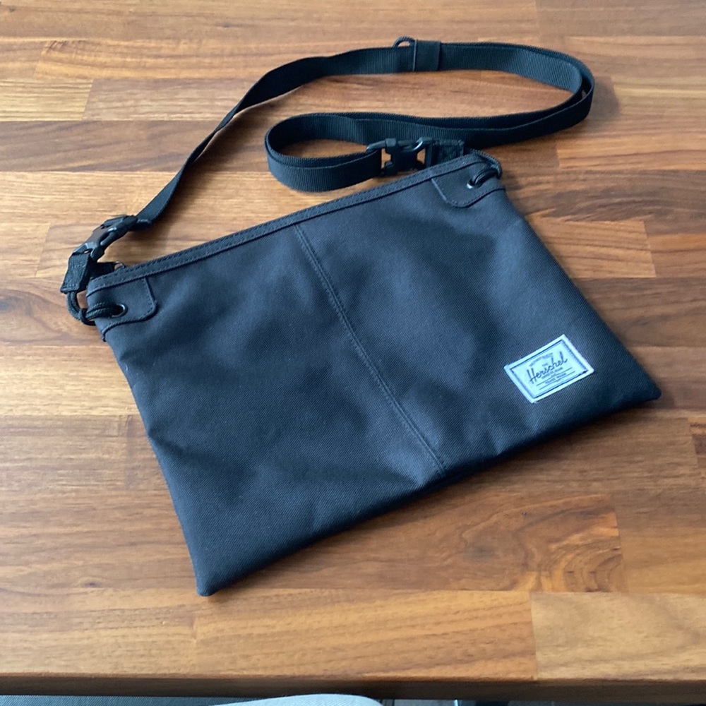 Hershel Alder bag crossbody/pouch/shoulder